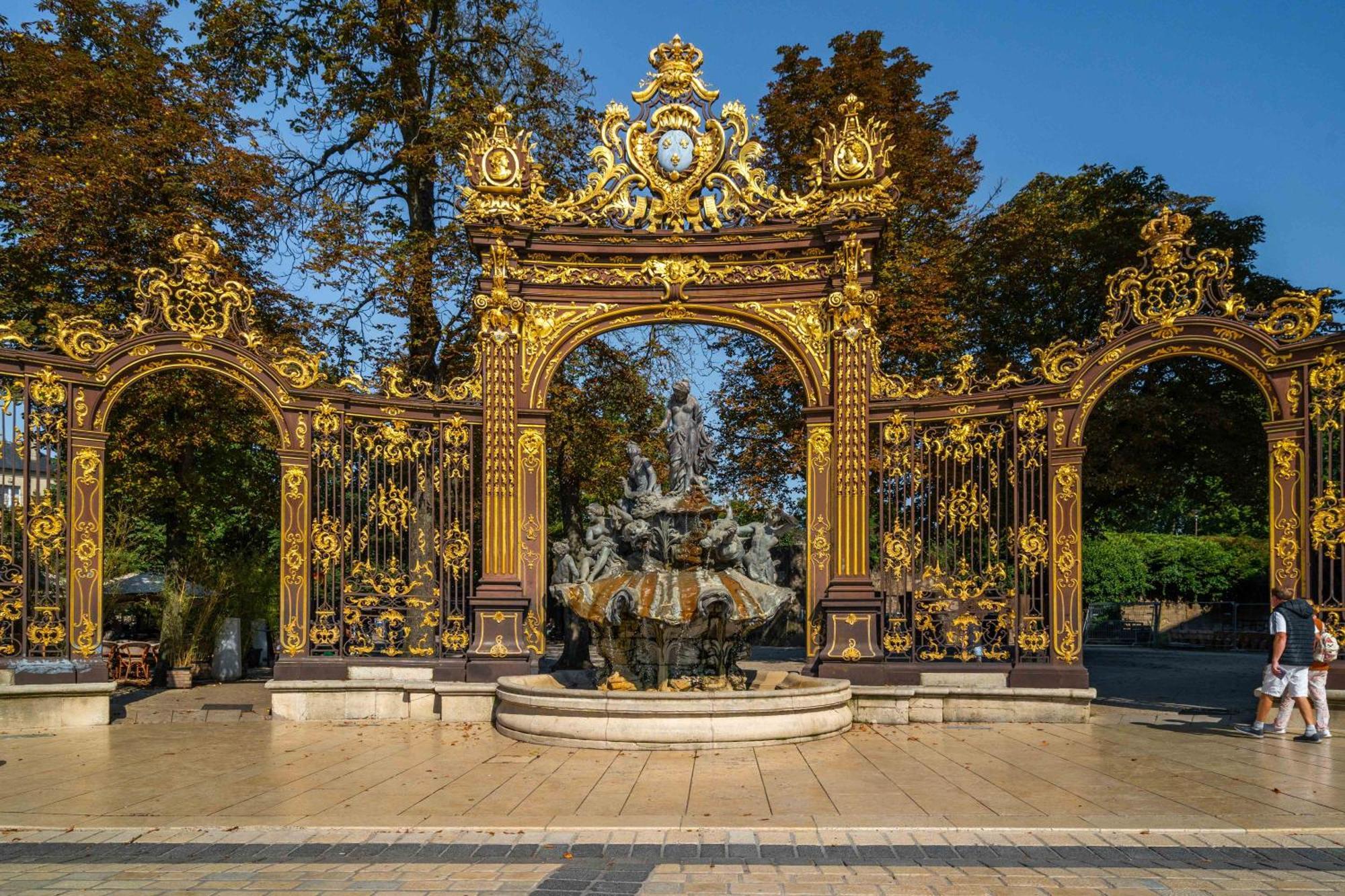 - Grand Amerval ! Nancy Buitenkant foto